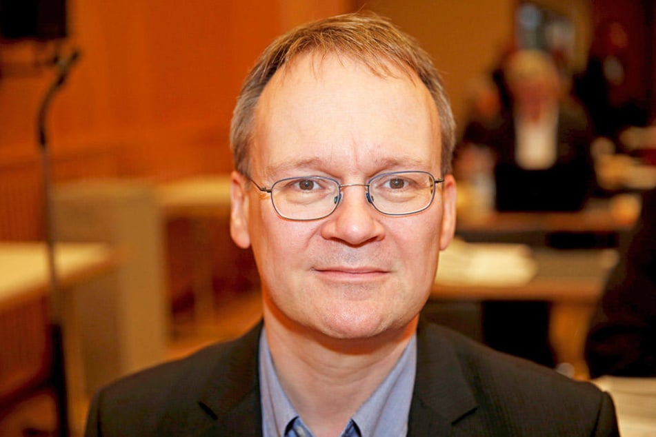 Linken-Stadtrat Tilo Wirtz (50) hält den Rückbau von befestigten Radwegen für "Unsinn".
