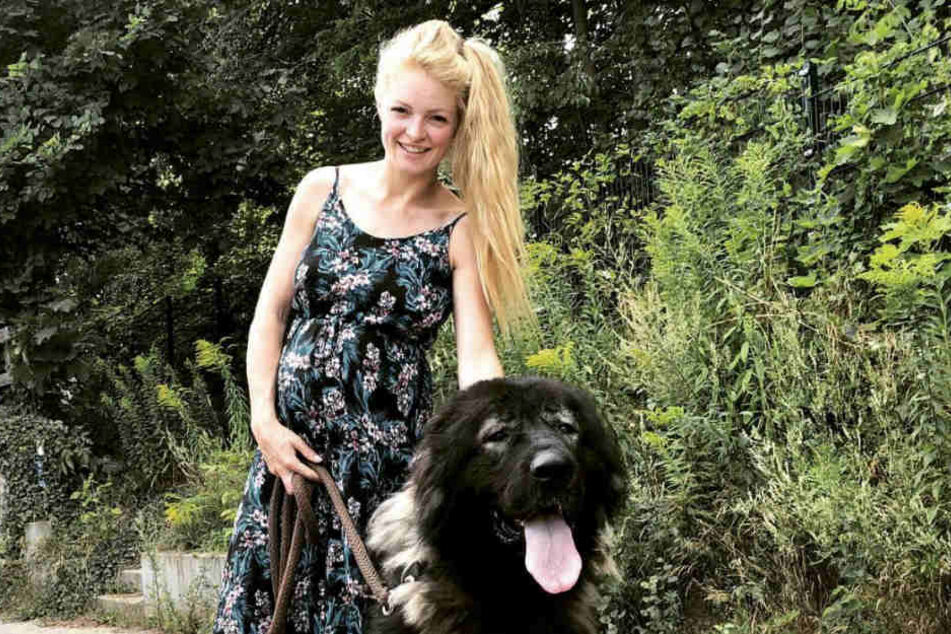 BTN-Star Josephine Welsch hat mit jeder Menge Beleidigungen im Netz zu kämpfen.
