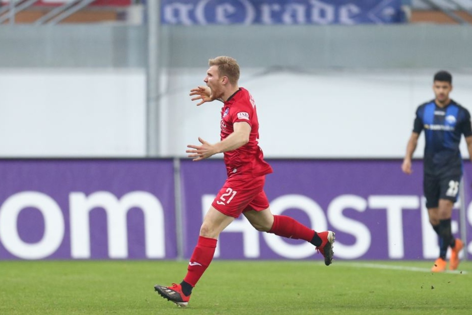 Jubelnder Andreas Voglsammer bei seinem Treffer zum 1:0.