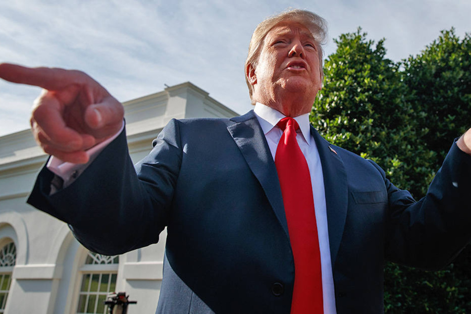 US-Präsident Donald Trump (72) hat sich jetzt auch zum Asylstreit in Deutschland geäußert.