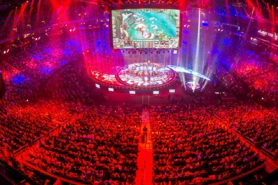 Der eSport hat nicht nur viele Spieler, sondern auch viele Fans weltweit.