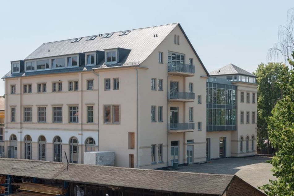 Hotel-Investor Thomas Diller baut bereits seit über zehn Jahren neben dem Blauen Wunder am einstigen "Hotel Demnitz".
