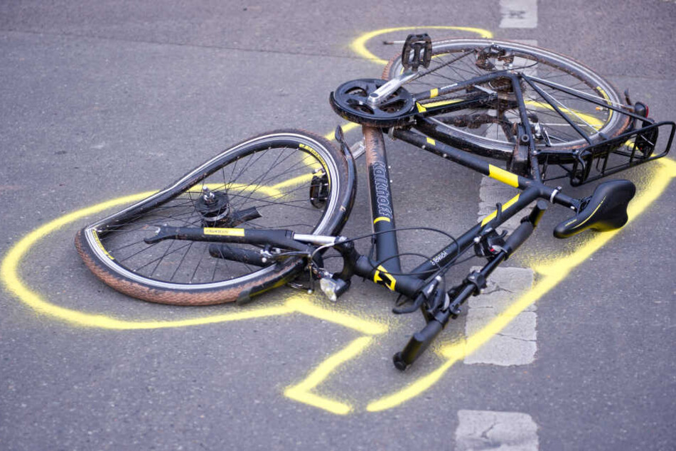 Der 36-jährige Radler hatte die Frau wohl übersehen. (Symbolbild)