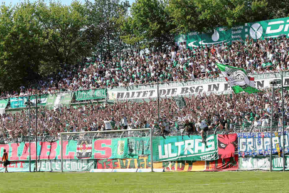 Chemie Leipzig wird die Ticketpreise nach dem Aufstieg in die vierte Liga geringfügig erhöhen.