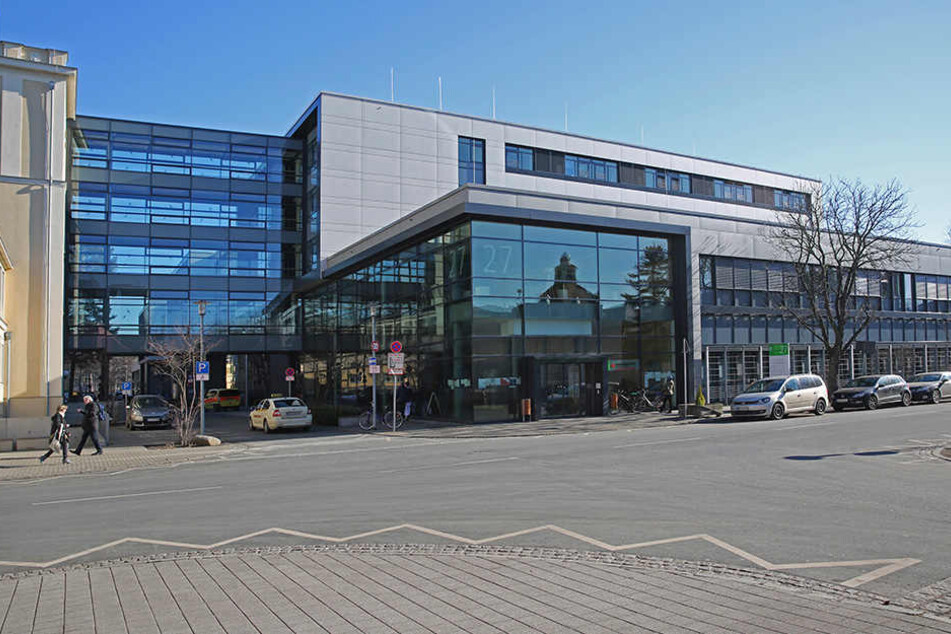 Die Klinik für Neurologie im Universitätsklinikum.