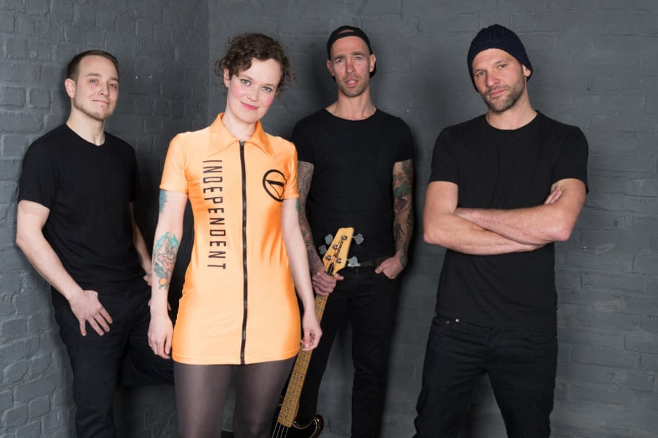 Liebe Frau Gesangsverein mit Debütalbum "Nackt", Februar 2018.