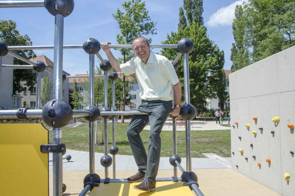 Detlef Thiel, Leiter des Amtes für Stadtgrün, auf dem Spielplatz an der
Aachener Straße.