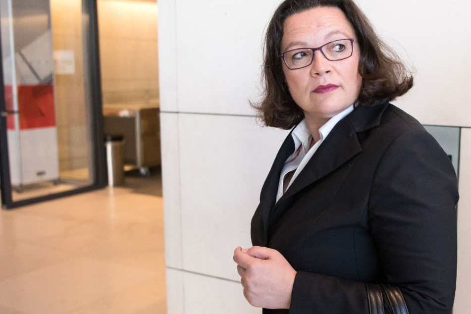 Andrea Nahles, Vorsitzende der SPD, kommt zur Fraktionssitzung der SPD-Fraktion im Bundestag.