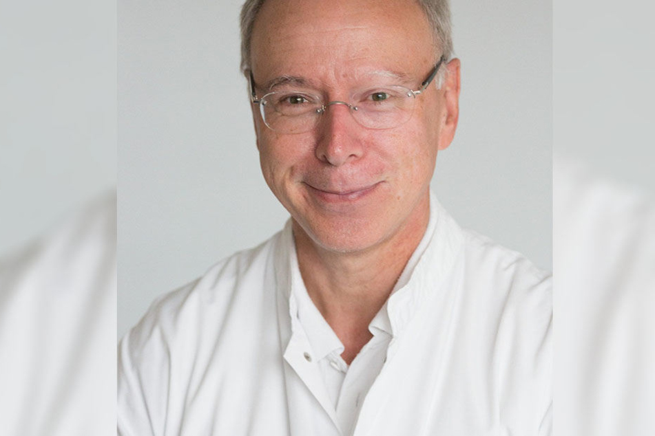 Prof. Josten warnt vor Leichtsinnigkeit auf dem Fahrrad.