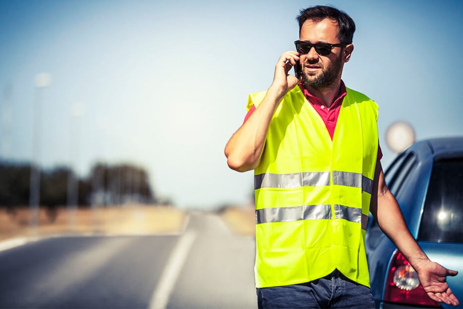 Sind genügend Warnwesten für alle Mitfahrer an Bord? Ansonsten kann's teuer werden.