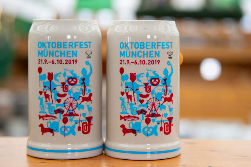 70.000 Exemplare des offiziellen Wiesn-Maßkrugs sollen verkauft werden.
