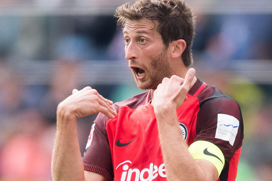 Auch Kapitän David Abraham konnte die Last Minute-Niederlage gegen SPAL Ferrara nicht verhindern.