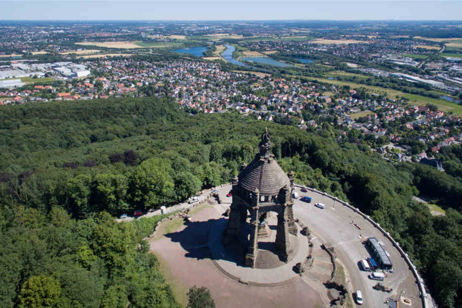 Das Wilhelms-Denkmal zog mit seinem neuen Besucherzentrum viele Menschen an.