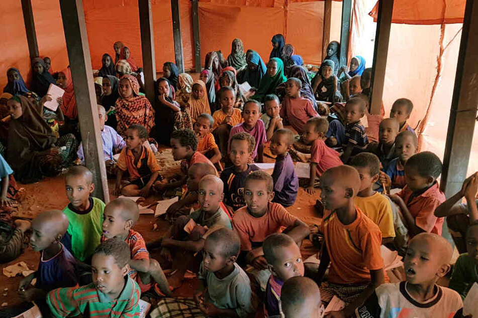 Die italienische Stadt Lodi schließt Flüchtlingskinder von der Schulkantine aus. (Symbolbild)
