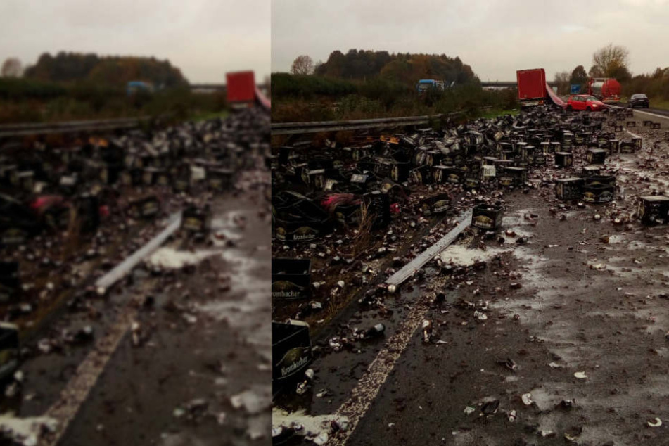 Die Aufräumarbeiten auf der A 45 halten an.