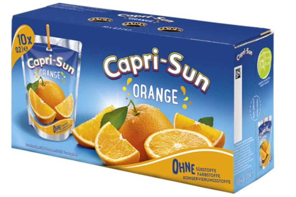 So sieht die neue Aufmachung des Kultgetränks nun aus. Statt "Capri-Sonne" ziert nun "Capri-Sun" den Schriftzug.