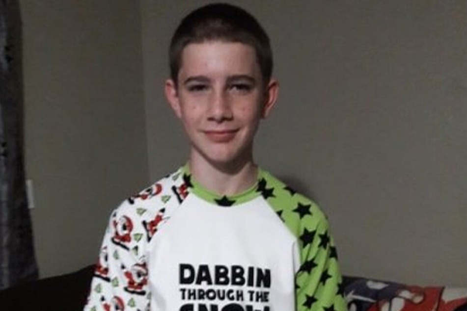 Khyler Edman (†15).
