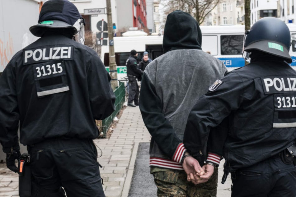 Die Polizei in Hamburg will neue Stellen schaffen