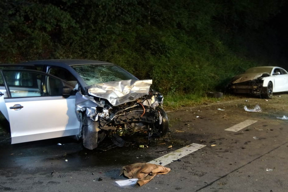Der Crash hatte vier Verletzte und zwei Totalschäden zur Folge.