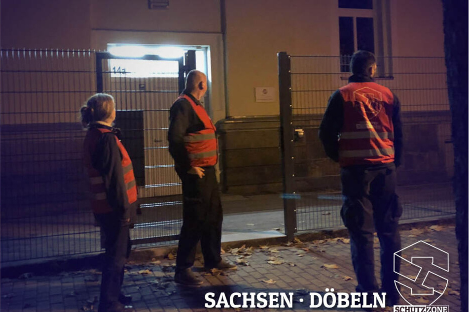 Die Bürgerwehr postet ihre Streifengänge öffentlich bei Facebook - diese Fotos veröffentlichte die Gruppe aus Döbeln im Internet.