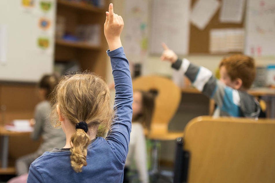 In Berlin werden bereits Gebäude saniert und neu gebaut, um für jedes Kind einen Schulplatz zu haben.