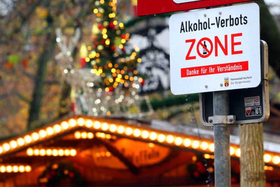 Das Alkohol-Verbot auf dem Linnenbauerplatz gilt auch zur Weihnachtszeit.