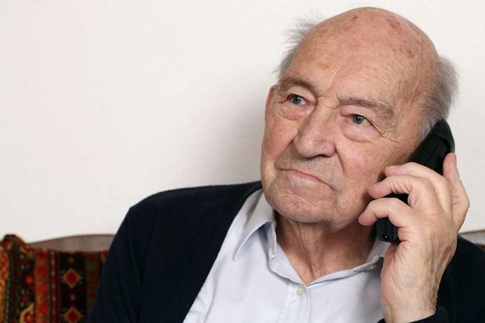Der altem Mann ließ sich von den Ganoven nicht hinters Licht führen (Symbolbild).