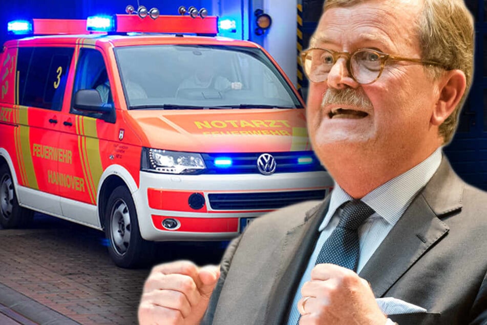 Ärztepräsident Frank Ulrich Montgomery hat wegen zunehmender Gewalt gegen Mediziner, Pfleger und Sanitäter Alarm geschlagen. (Bildmontage)
