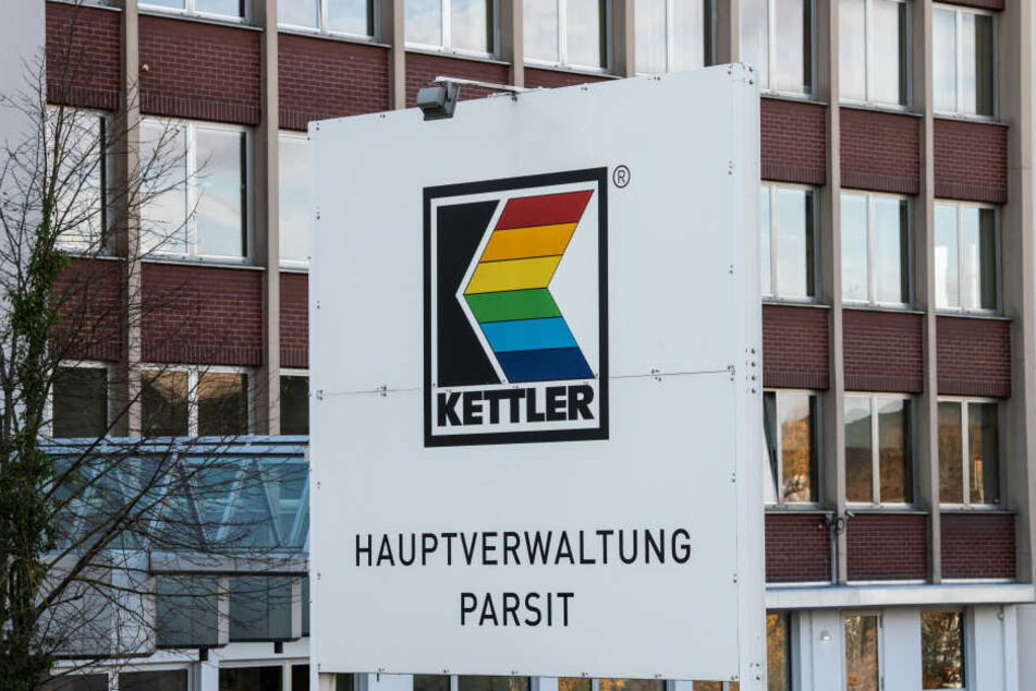 Das Unternehmen beschäftigt noch 550 Mitarbeiter. 400 verlieren umgehend ihren Job.