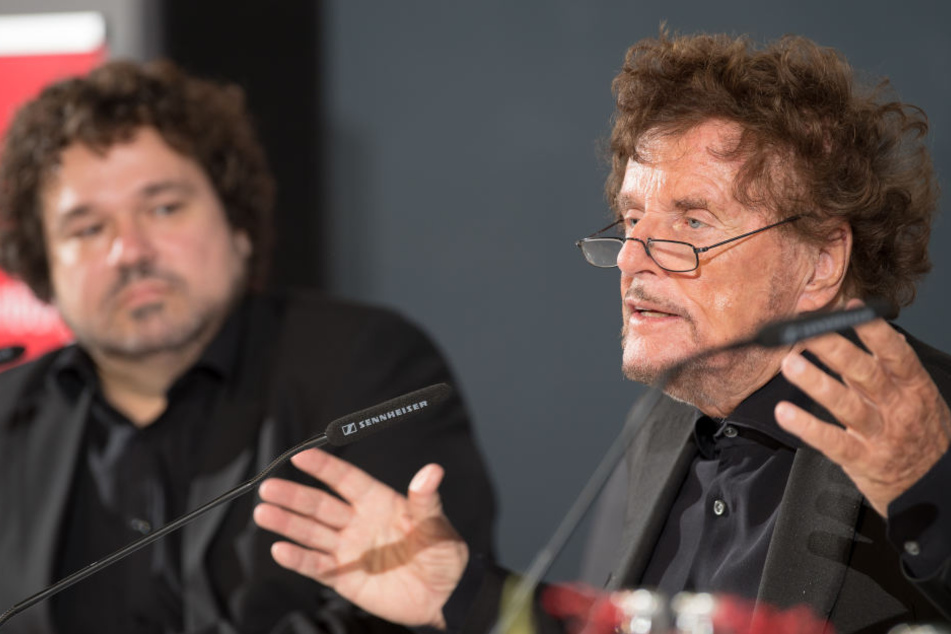 "Das Karlos-Komplett" von Dieter Wedel (re.) wird nicht aufgeführt.