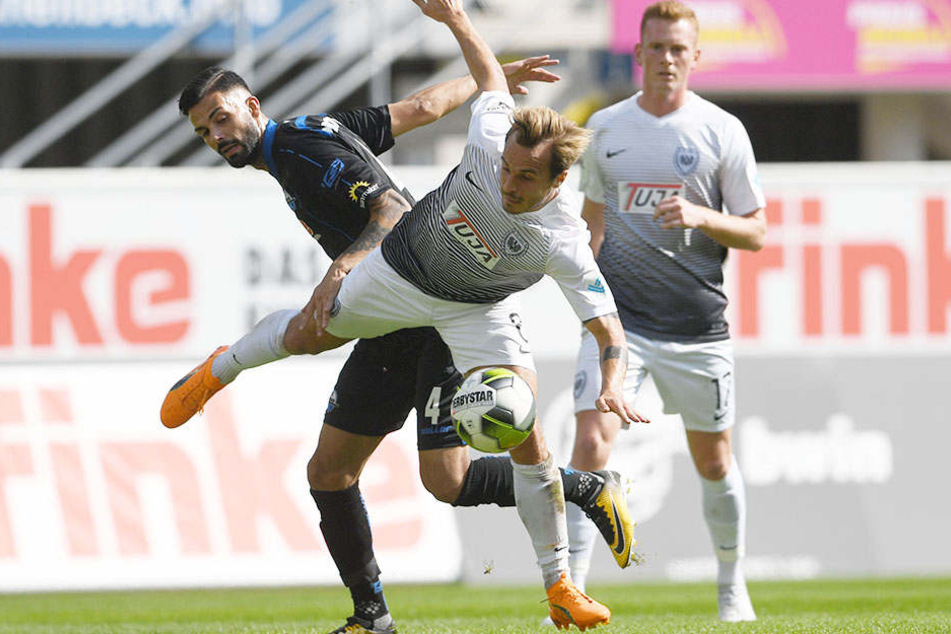 Doppelpacker: Massih Wassey (29, schw.) war einmal mehr der Matchwinner für den SC Paderborn.