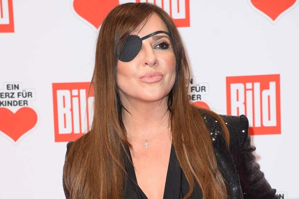 Simone Thomalla - wie eine waschechte Piratenbraut.