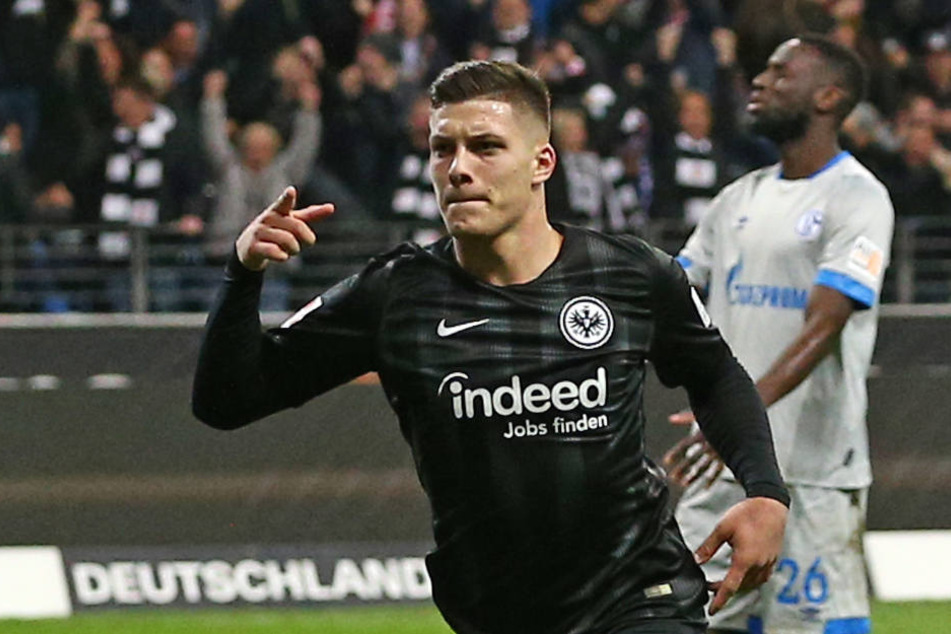 Luka Jovic war einer der Matchwinner und steuerte zwei Treffer zum Sieg gegen den FC Schalke bei.