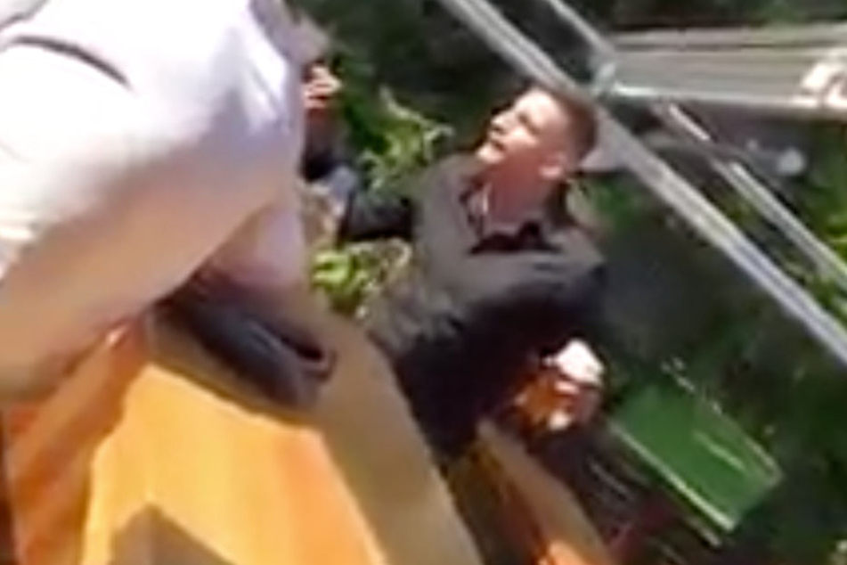 Szene aus dem Video, welches derzeit im Netz kursiert.