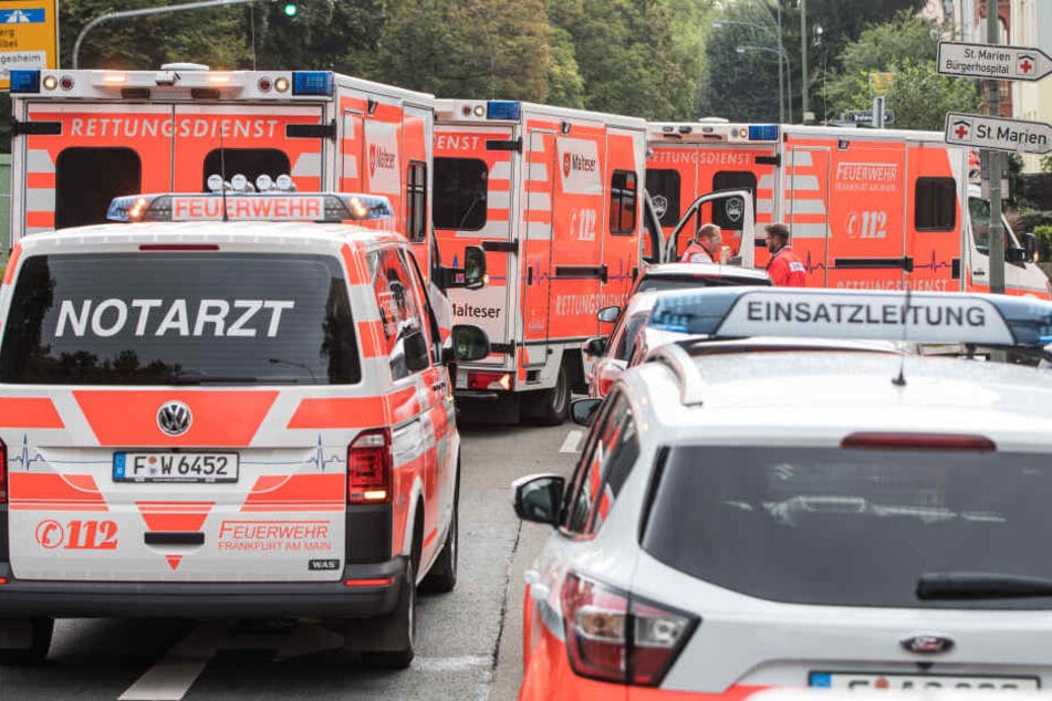 Das Mädchen wurde schwer verletzt ins Krankenhaus gebracht. (Symbolbild)