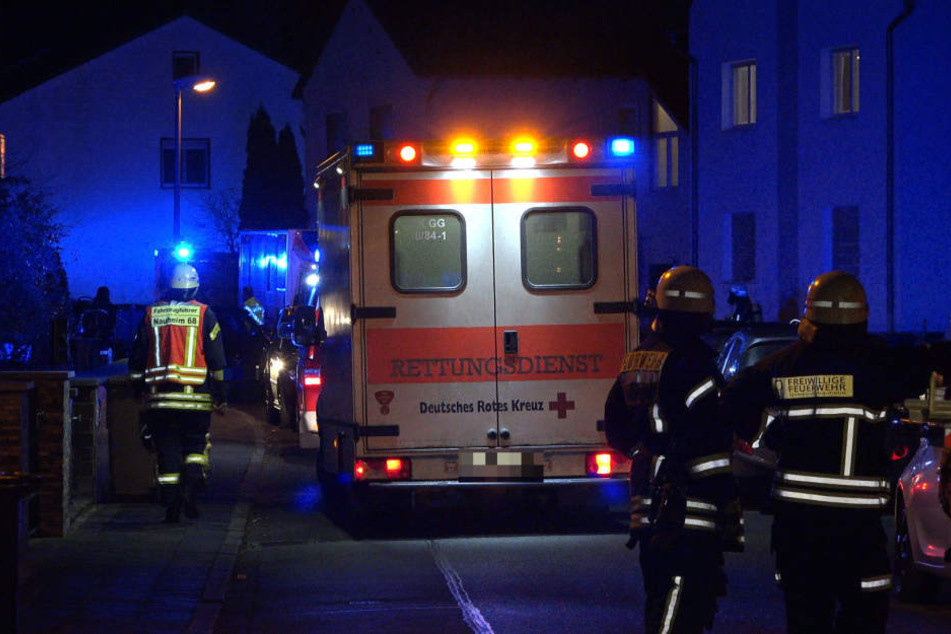 Die vier Familienmitglieder mussten vorsorglich in eine Klinik eingeliefert werden.