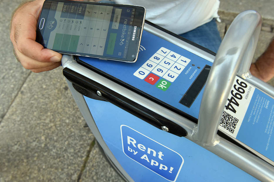 Ausleihe per Smartphone: Wer das System einmal begriffen hat, leiht immer wieder.