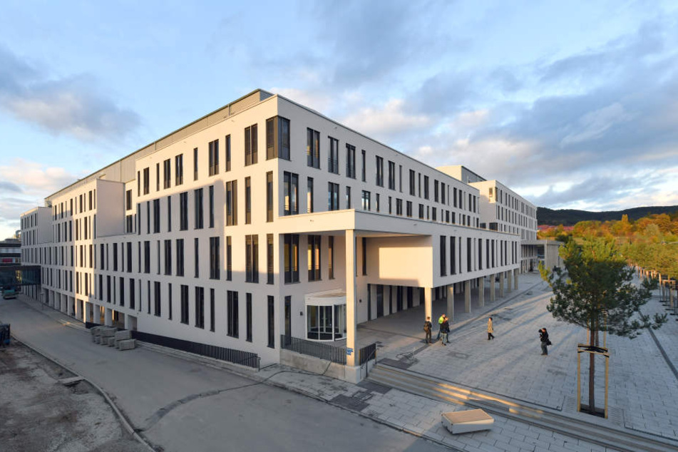 Am Samstag ziehen die ersten Patienten in den Klinikneubau.