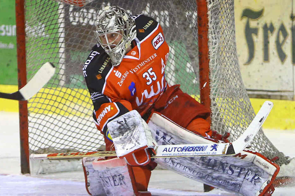 Eispiraten-Keeper Ryan Nie sah sich oft allein auf weiter Flur.
