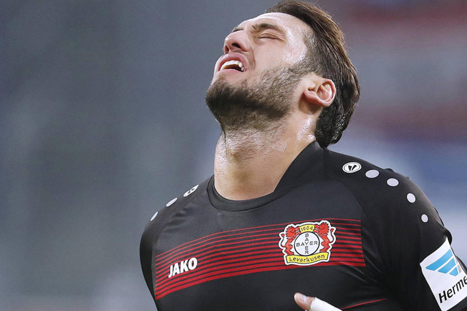 Der Internationale Sportgerichtshof CAS sperrt Hakan Calhanoglu für vier Monate.