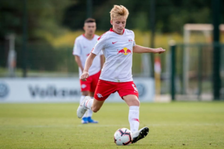 Mads Bidstrup (18) unterschrieb einen Profi-Vertrag bei RB Leipzig bis 2023.
