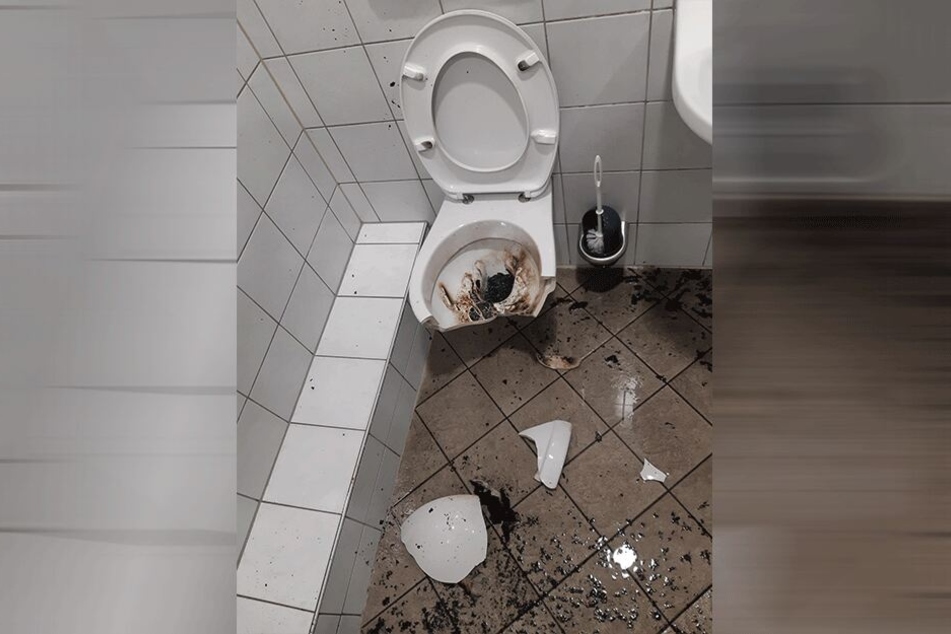 Die Toilette nach dem "Anschlag".