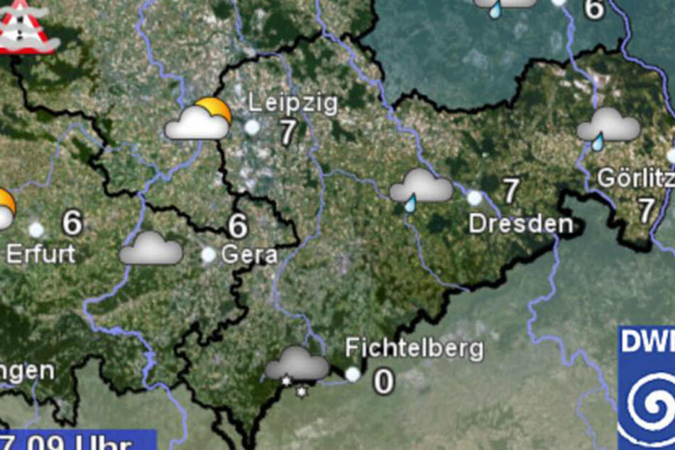 Aktuell ist es in Leipzig und Dresden mit 7 Grad am wärmsten. Bei Temperaturen um 0 Grad kann aus auf dem Fichtelberg immer wieder Schneeschauer geben.