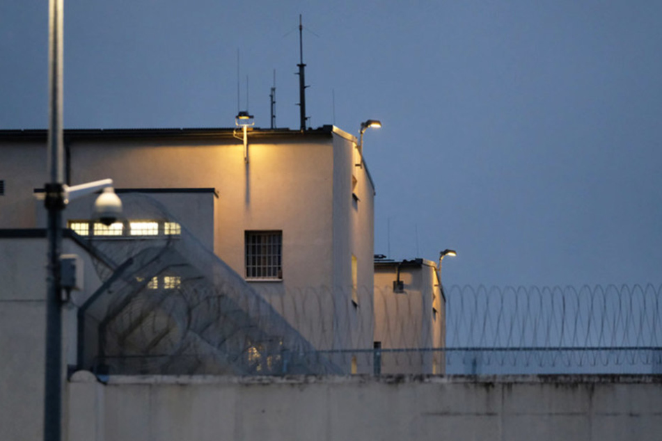 Vor knapp einer Woche erhängte sich in der JVA Leipzig der Terrorverdächtige Dschaber al-Bakr.