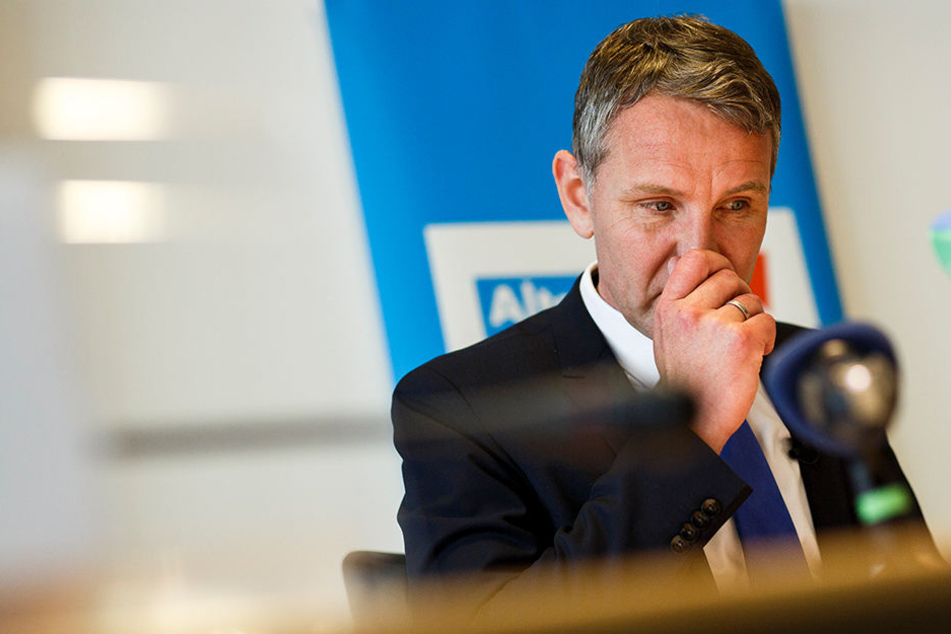 Außerdem sprach Björn Höcke (AfD) von einer Identitätsauflösung in Deutschland.