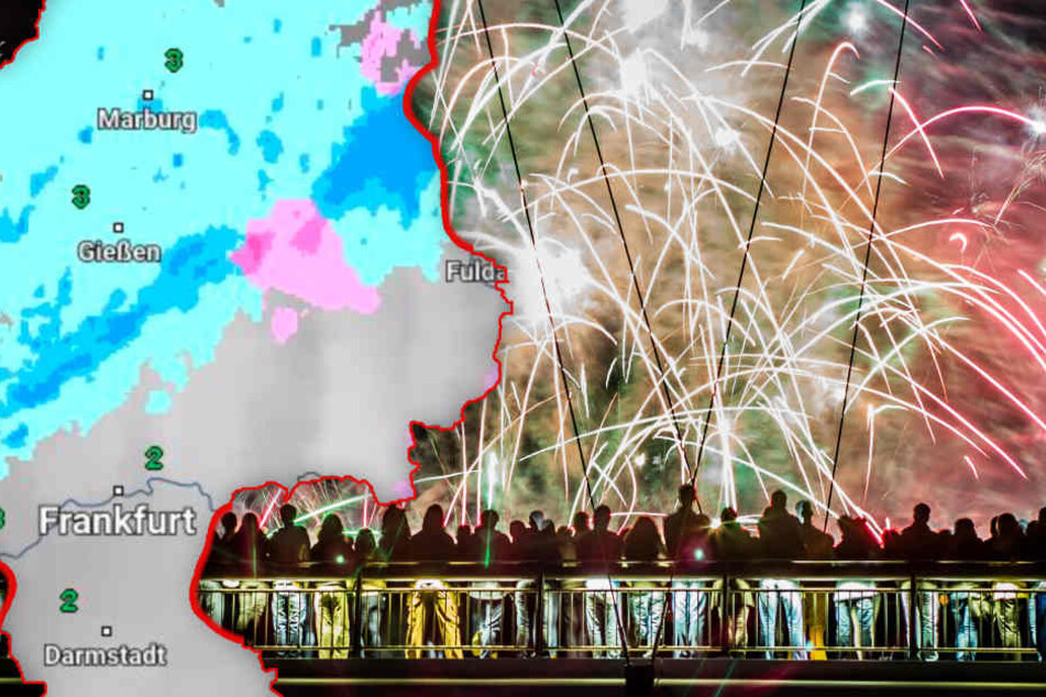 Fotomontage: In der Silvesternacht werden die Raketen wohl recht schnell in der dichten Wolkendecke verschwinden (Symbolbild).