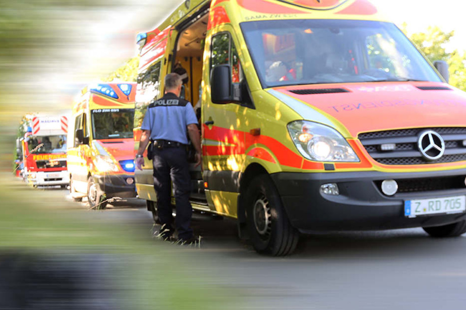 Der Radfahrer erlitt bei dem Unfall schwere Kopfverletzungen, die im Krankenhaus behandelt werden mussten (Symbolbild).