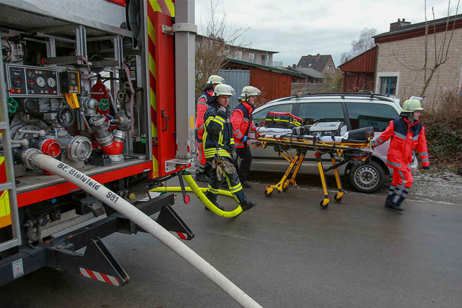 Fehlmeldung: Die Feuerwehr Bielefeld ging erst von zwei Brandopfern aus.