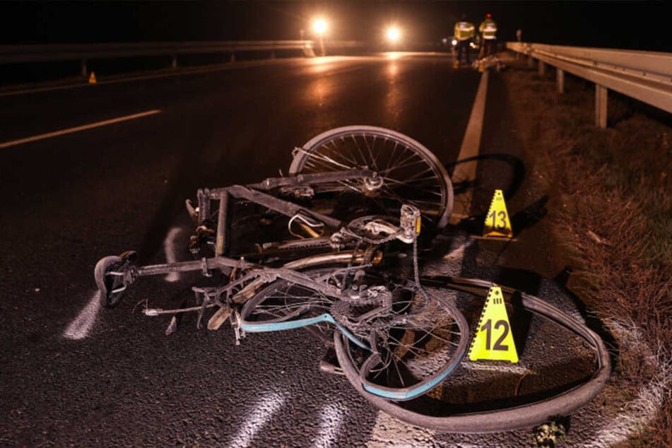 Er war mit dem Rad unterwegs: Dresdens Amtsleiter Falk Schmidtgen (†54) verstarb noch am Unfallort.