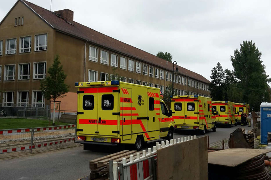 Die Feuerwehr rückte mit 30 Mann an.